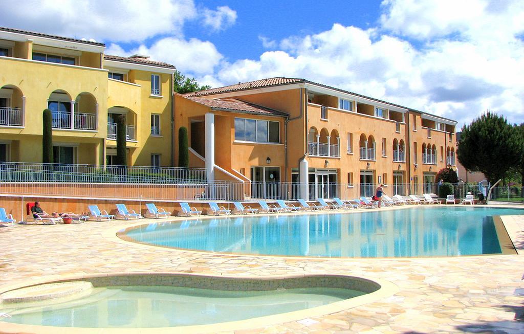 Résidence Odalys La Licorne de Haute Provence Gréoux-les-Bains Exterior foto